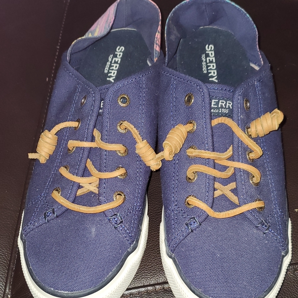 Sperry Crest Top-Sider - image 1